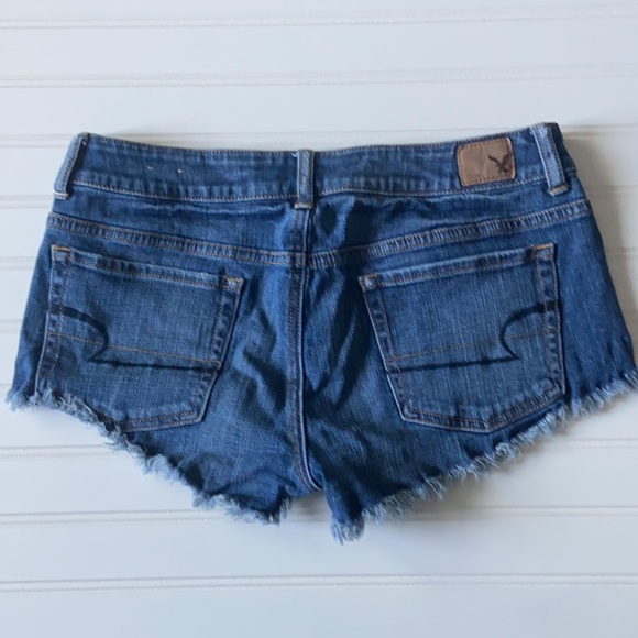 American Eagle Stretch Flower Cheeky Shorts Size 6 - Picture 2 of 4